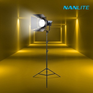 [NANLITE] 난라이트 스튜디오 LED 조명 FC-300B 프레넬렌즈 원스탠드 세트